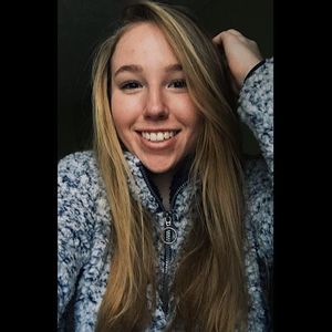 Meet your Posher, Christina